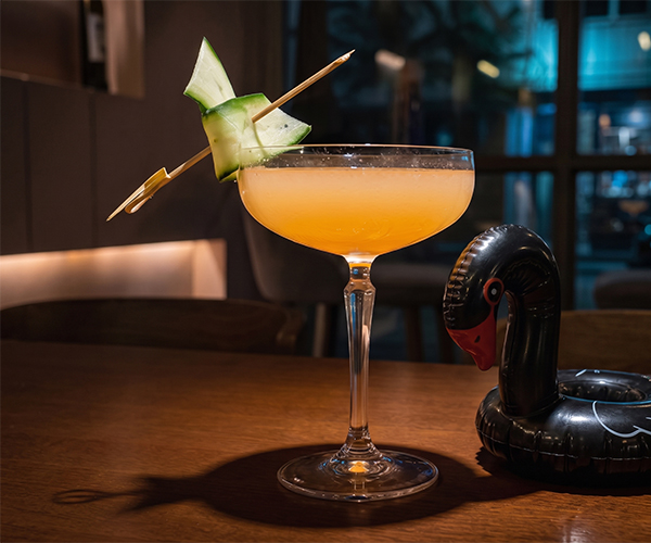 Duck Á la Lillet refreshing cocktail with cucumber cordial