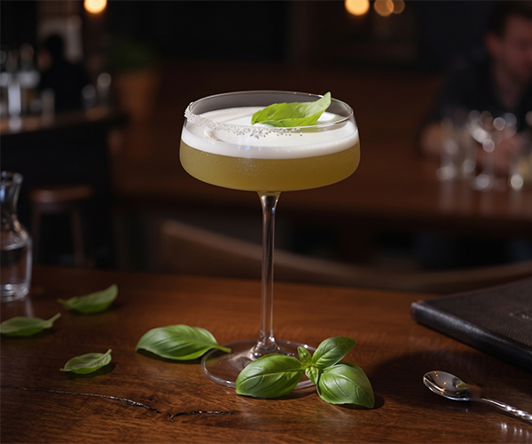 Basil Hues herbal cocktail with apple and elderflower